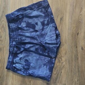 Athleta Farallon Navy and Blue Shorts